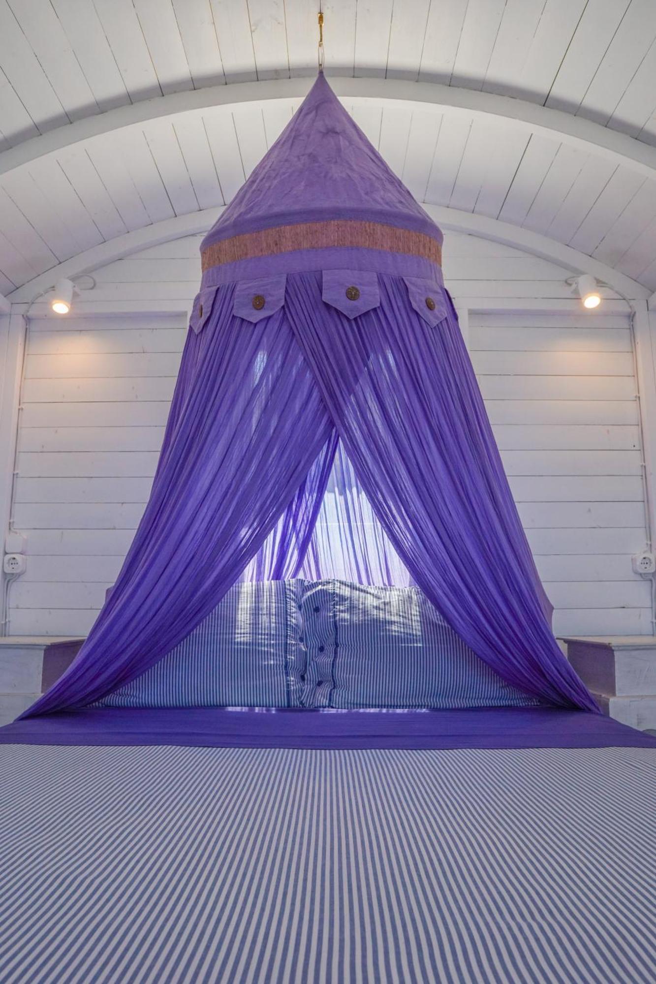 Villa Zen Dans Le Bleu 에르무폴리 외부 사진